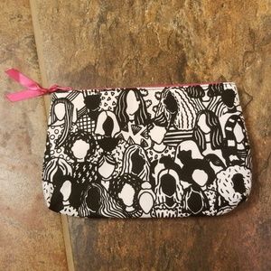 Ipsy makeup bag you can color!